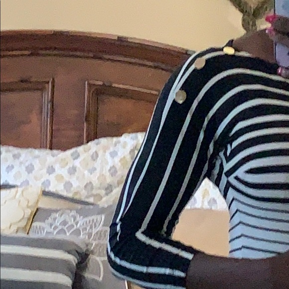 Cache Dress - Picture 2 of 5